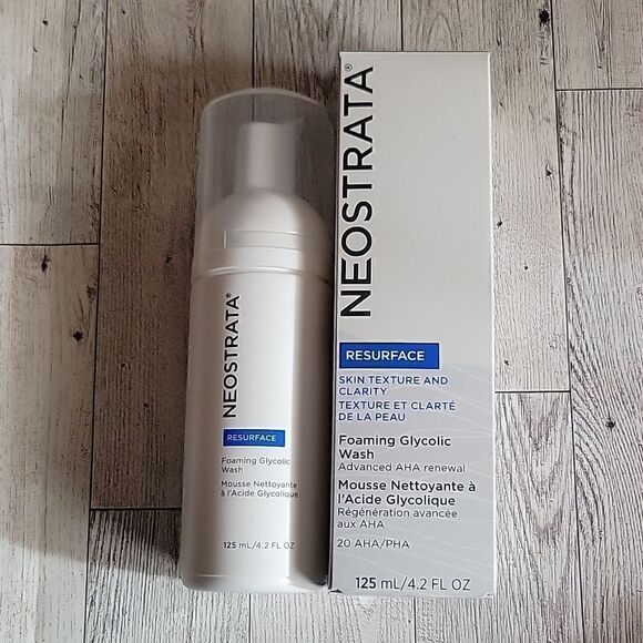 Neostrata Resurface Foaming Glycolic Wash - Picture 1 of 7